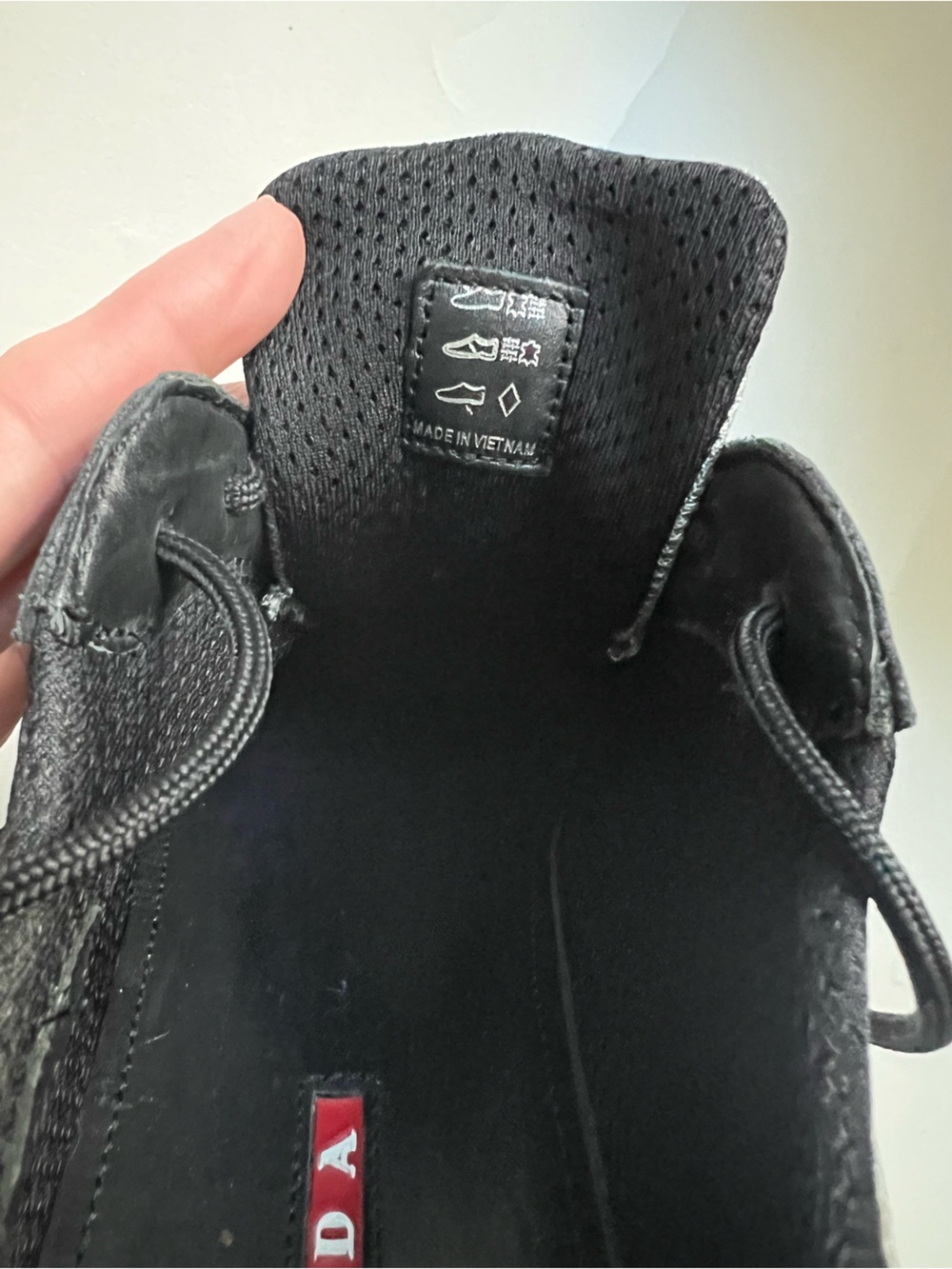 Prada Y2K vintage Leather & Mesh Sneakers - Picture 14 of 16